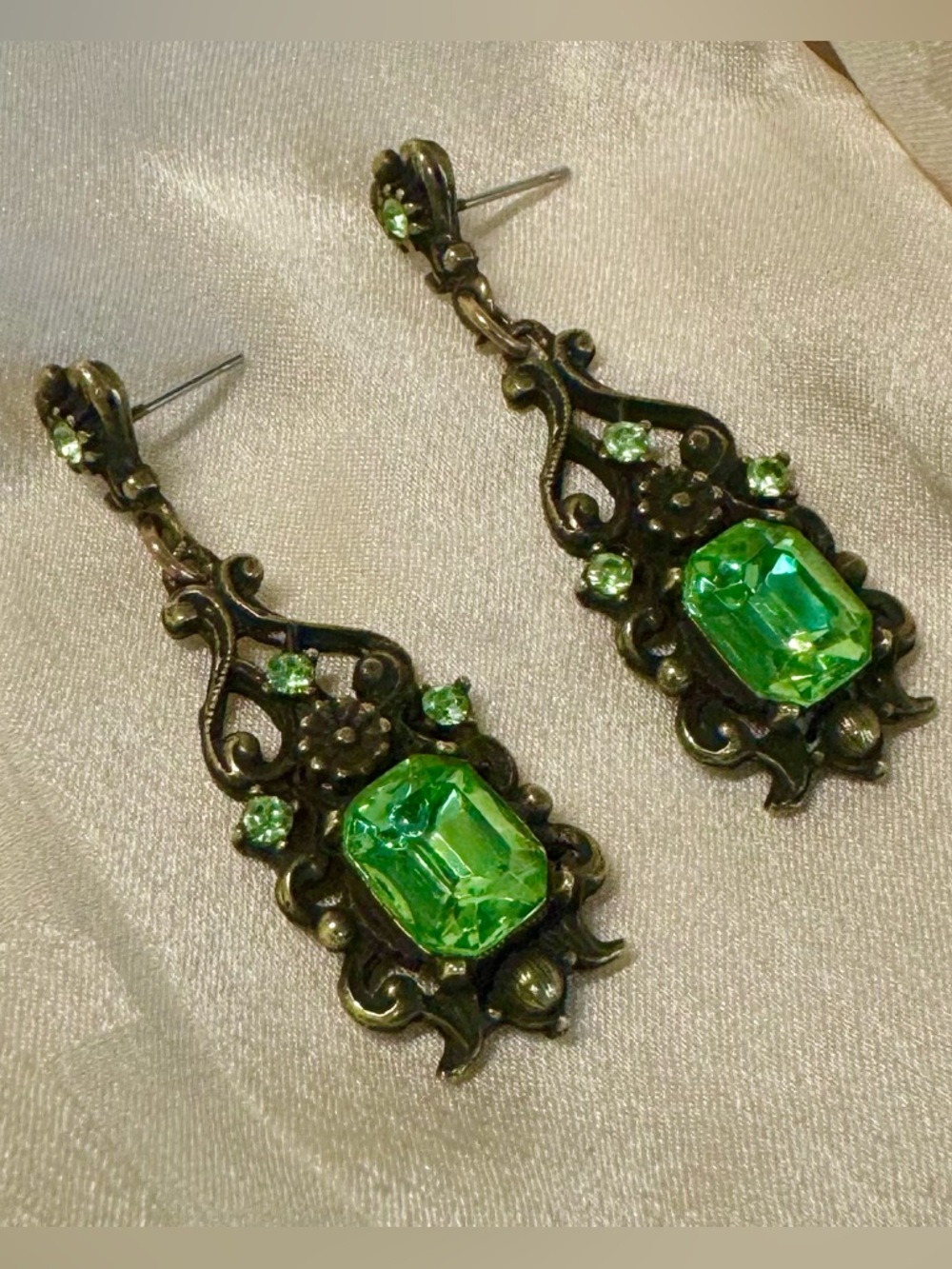 Vintage FLORENZA Victorian Revival Ornate Uranium Glass Earrings